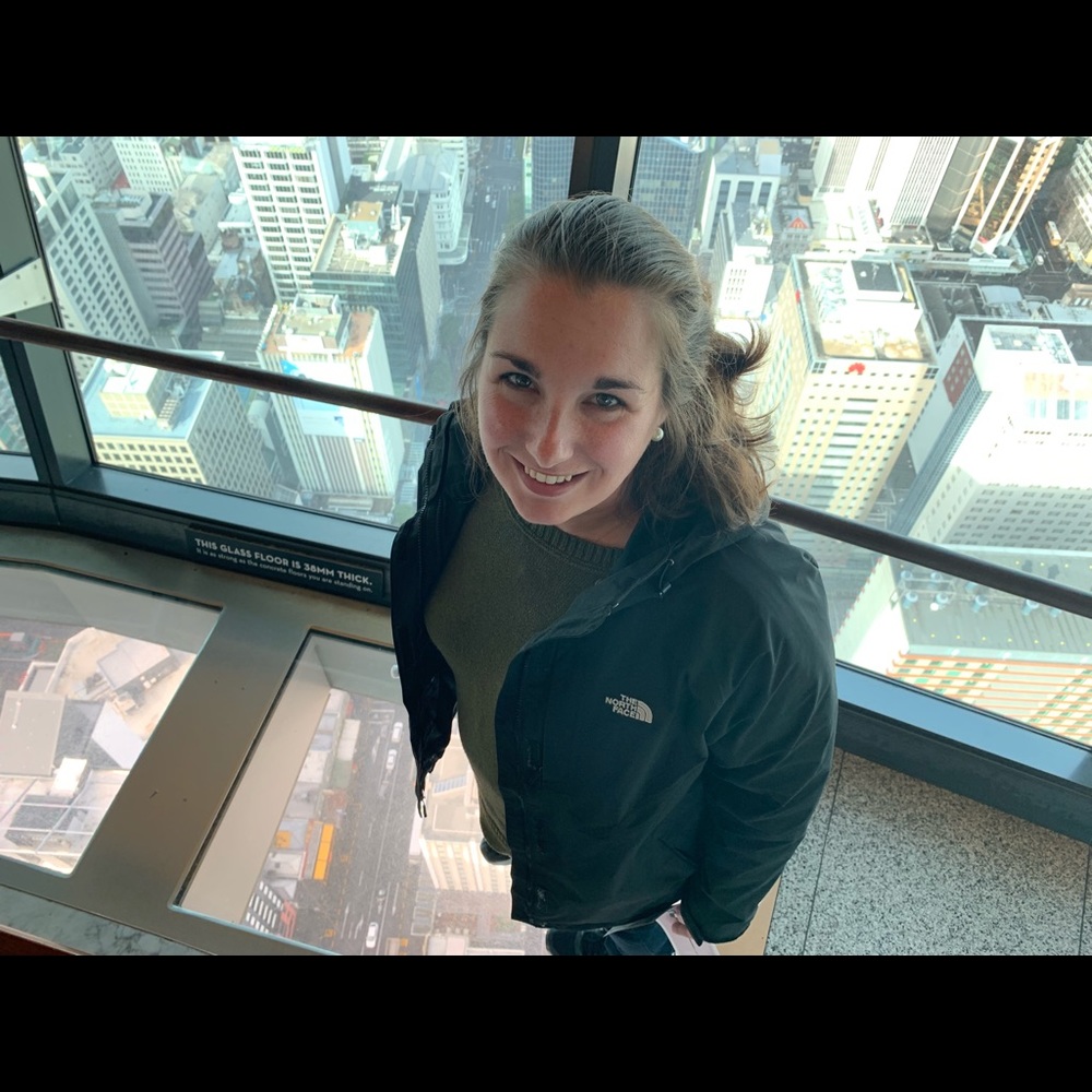 Meet your Posher, Caitlin